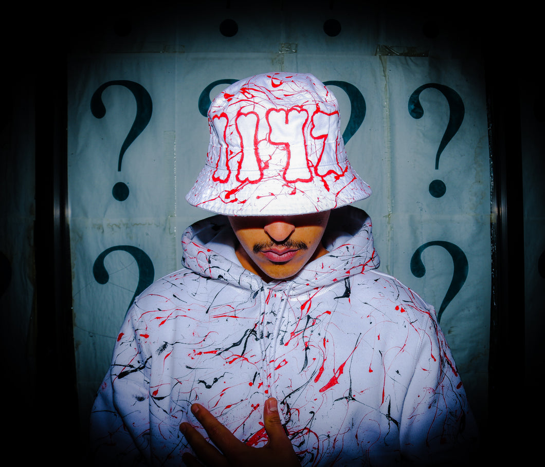 RW BUCKET HAT
